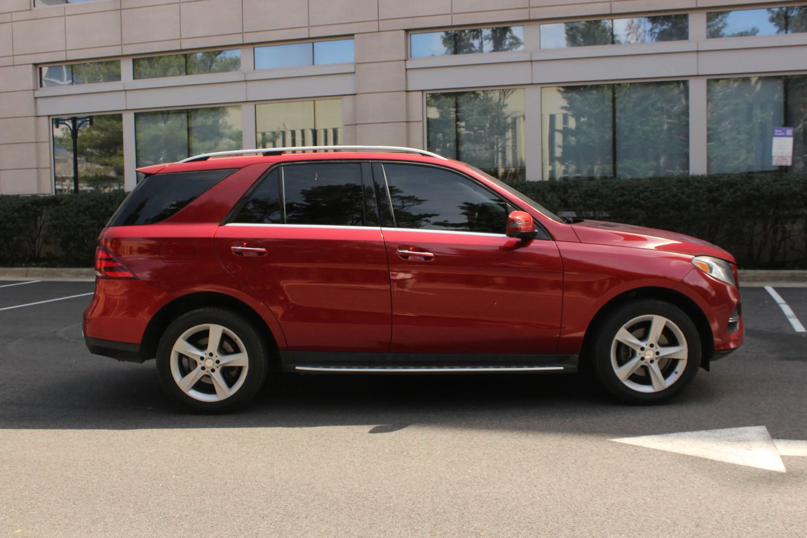 Used 2016 Mercedes-Benz GLE 350 w/ Premium Package image 6