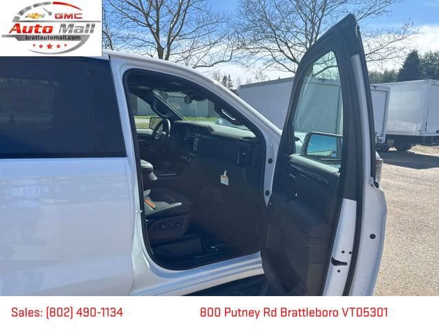 New 2026 GMC Sierra 1500 AT4 w/ AT4 Preferred Package AWD/4WD image 14
