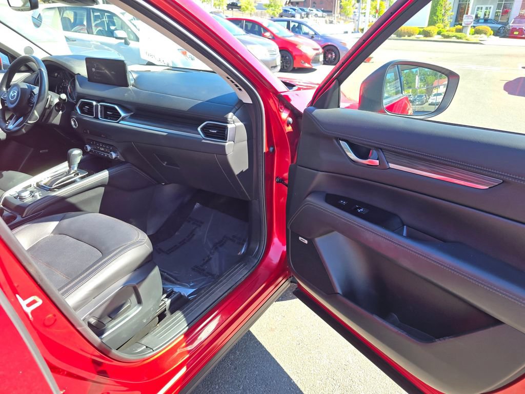 Used 2021 MAZDA CX-5 Grand Touring w/ GT Premium Package AWD/4WD image 10