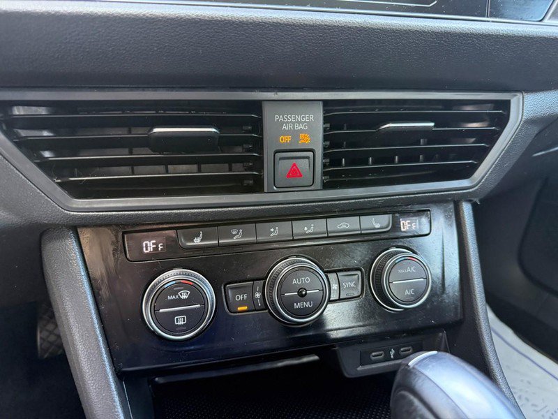 Used 2020 Volkswagen Jetta SE image 26