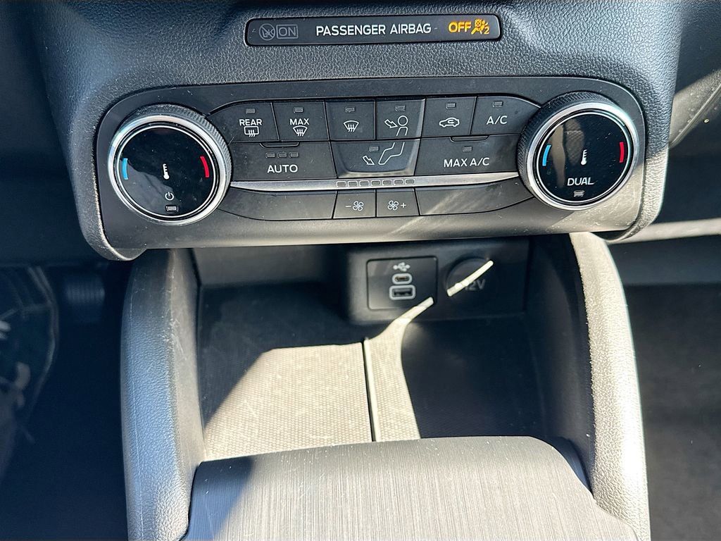 Used 2024 Ford Escape Active image 16
