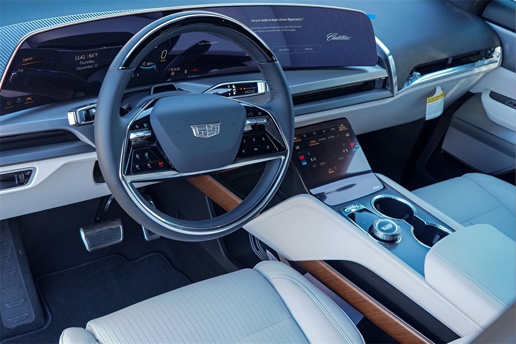 New 2026 Cadillac Vistiq Luxury image 8