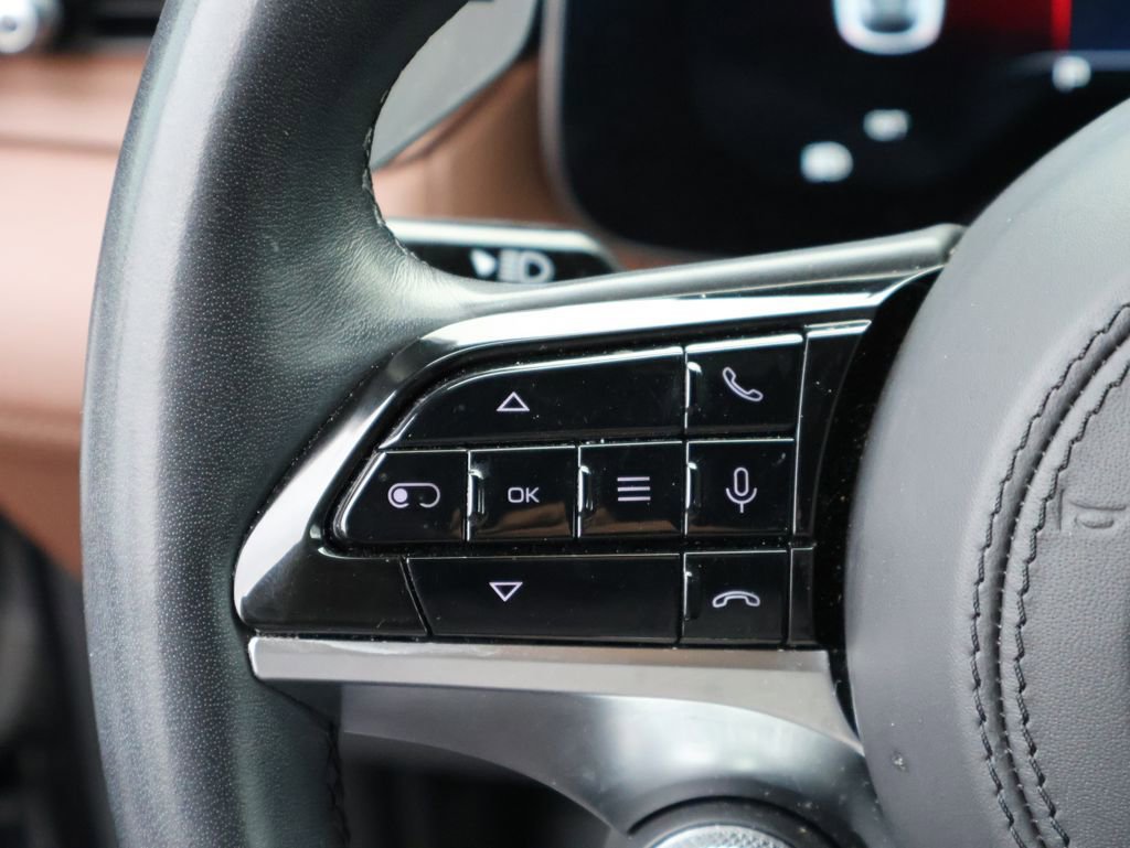 Used 2023 Maserati Grecale GT AWD/4WD image 31