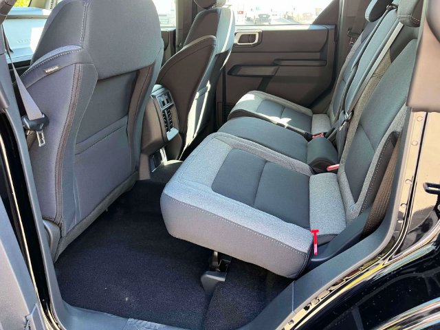 New 2026 Ford Bronco 4-Door w/ Sasquatch Package AWD/4WD image 16