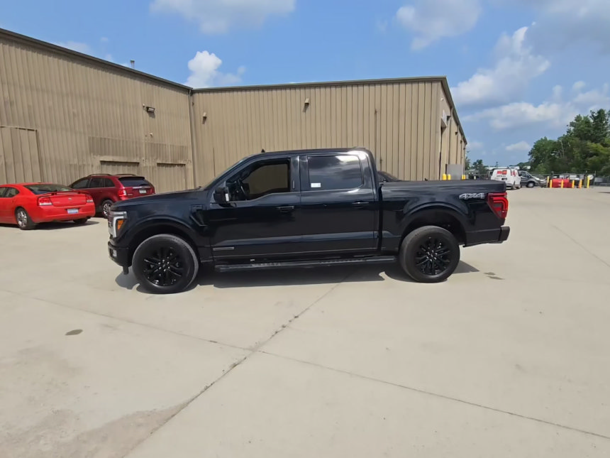 Used 2024 Ford F150 Lariat w/ Equipment Group 502A High AWD/4WD image 7
