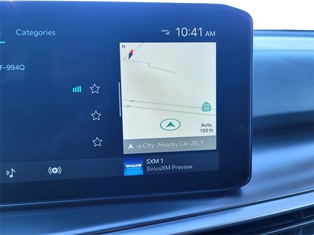 Used 2024 Kia Sorento S image 14