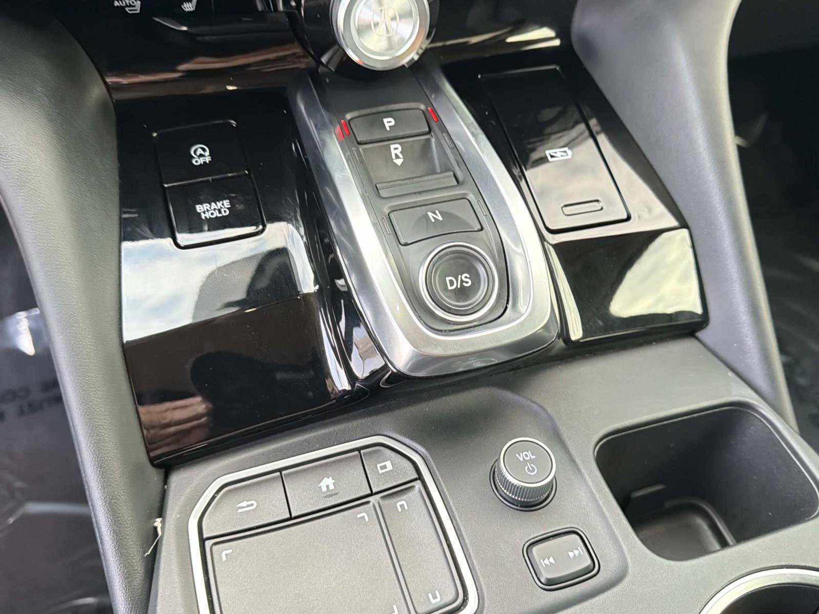 Used 2022 Acura MDX SH-AWD w/ Technology Package image 25