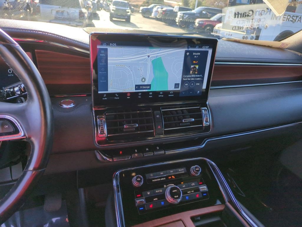 Used 2024 Lincoln Navigator Reserve AWD/4WD image 25