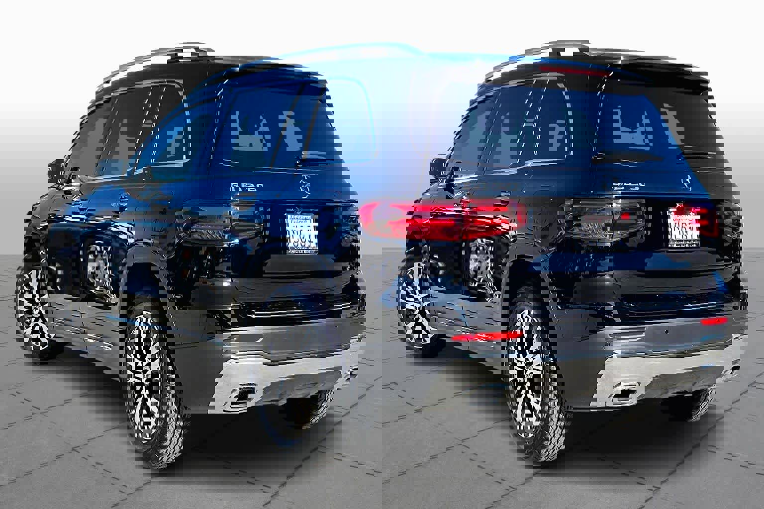 Used 2025 Mercedes-Benz GLB 250 GLB 250 image 12