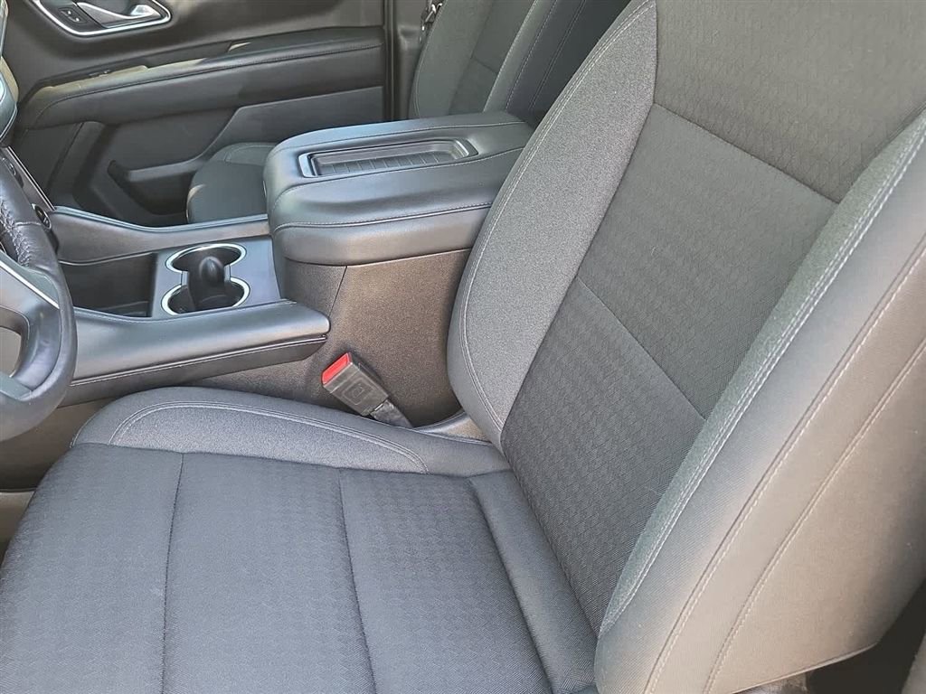 Used 2023 Chevrolet Suburban LS AWD/4WD image 17