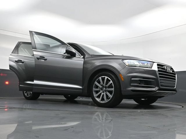 Used 2018 Audi Q7 3.0T Prestige AWD/4WD image 47