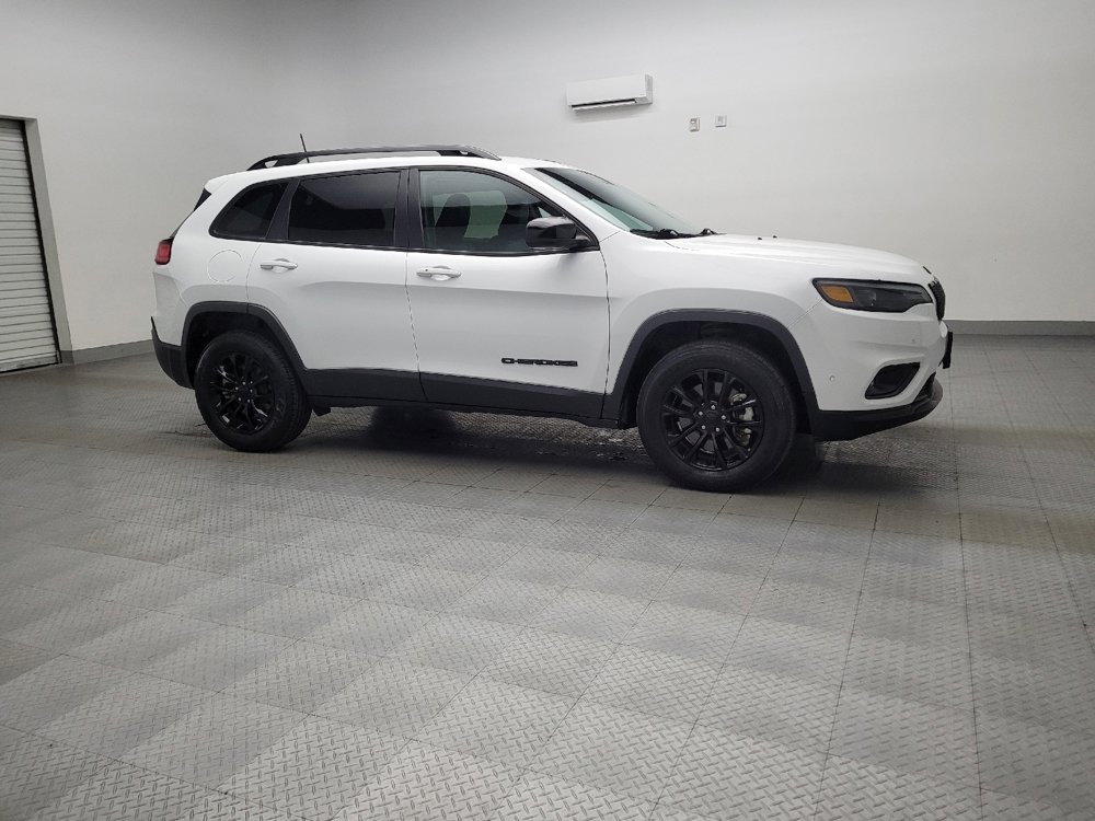 Used 2023 Jeep Cherokee Altitude Lux image 11