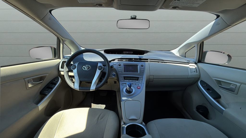 Used 2013 Toyota Prius Two FWD image 9