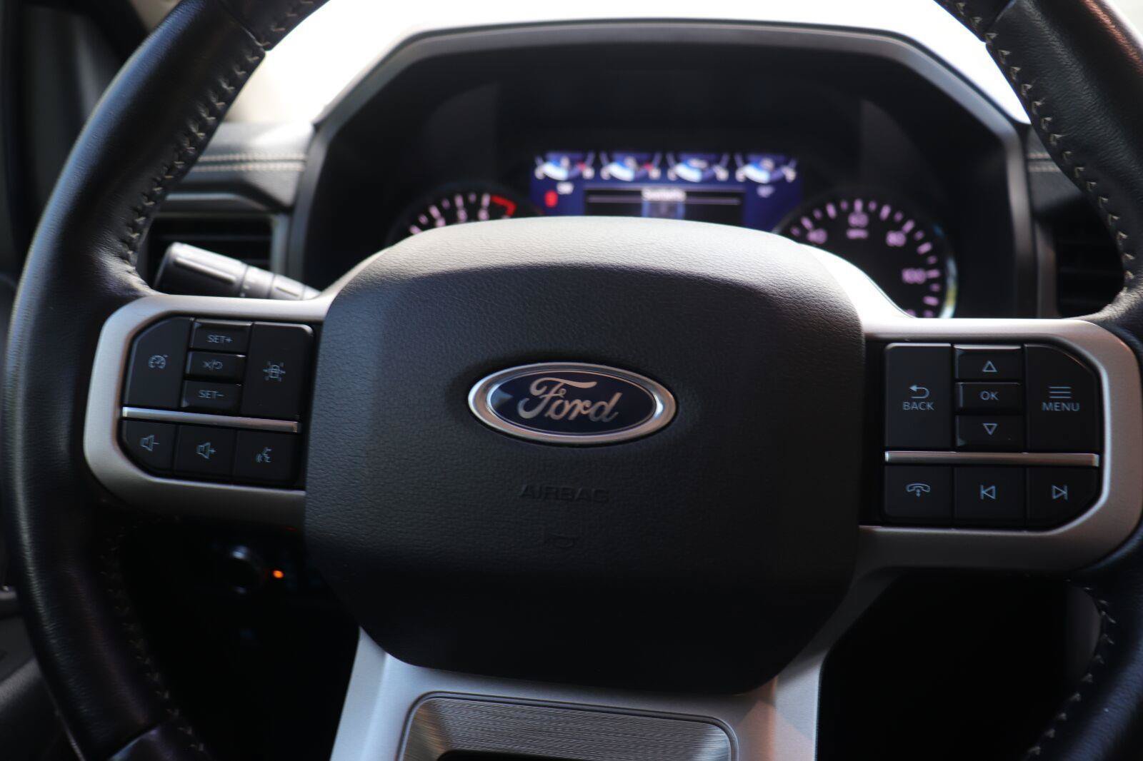 Used 2022 Ford Expedition XLT AWD/4WD image 28