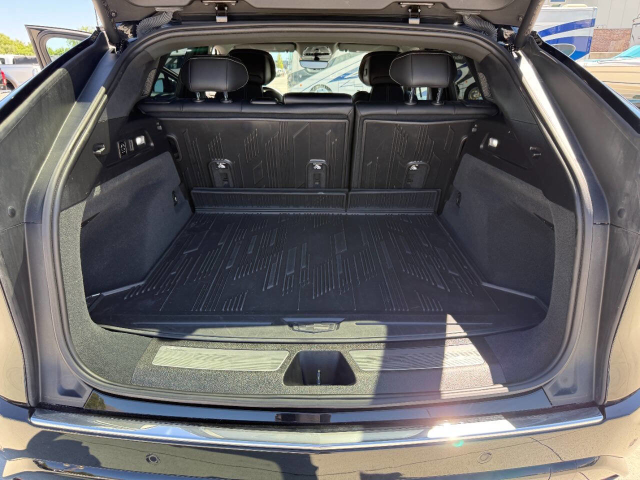 Used 2024 Cadillac Lyriq Luxury w/ LPO, Floor Liner Package AWD/4WD image 22