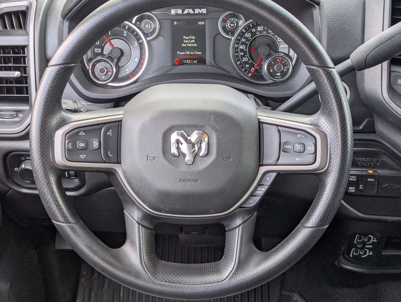 Used 2024 RAM 5500 Tradesman w/ Chrome Appearance Group AWD/4WD image 15