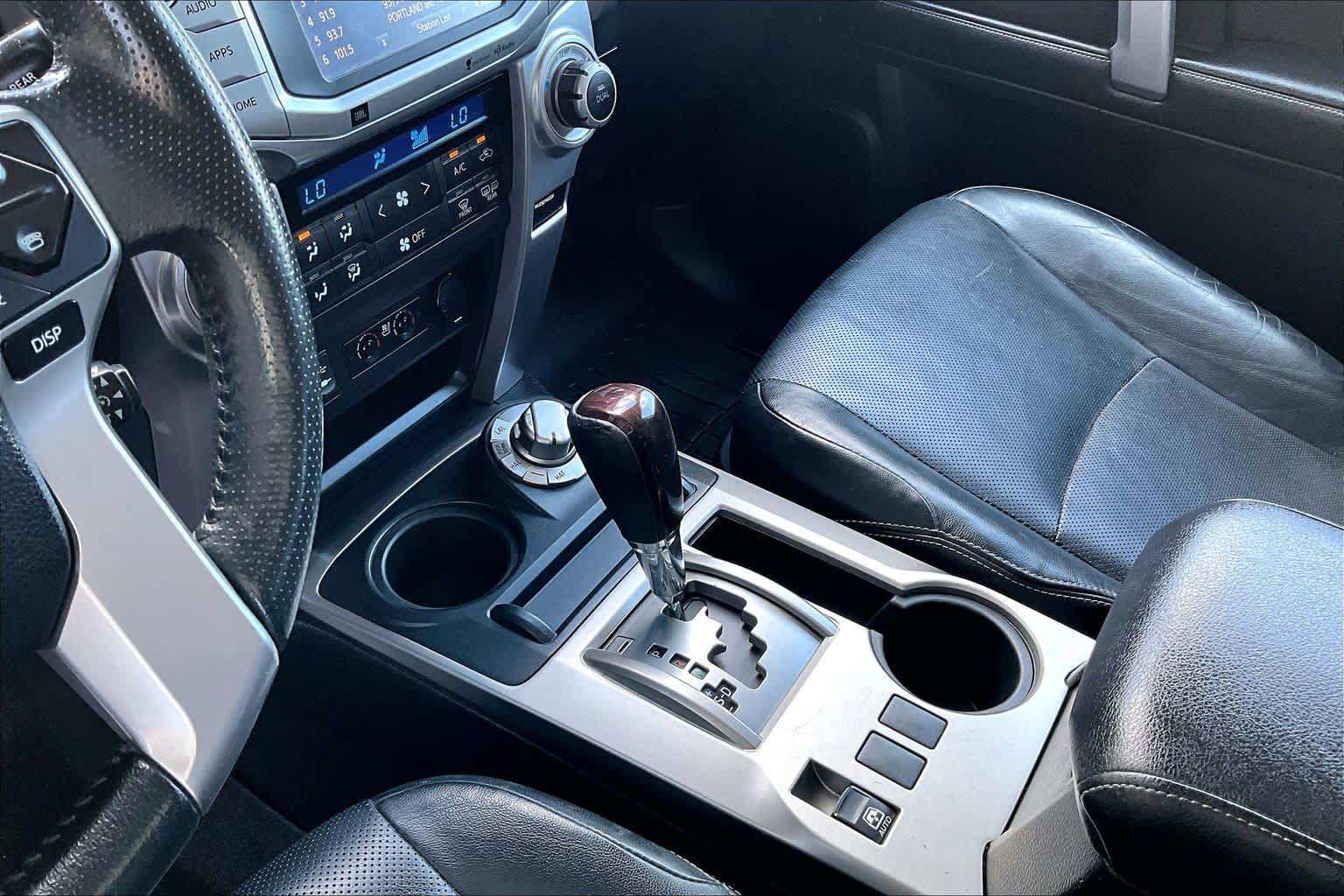 Used 2015 Toyota 4Runner Limited AWD/4WD image 17