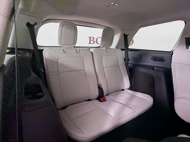 New 2026 Lincoln Aviator 2WD image 30