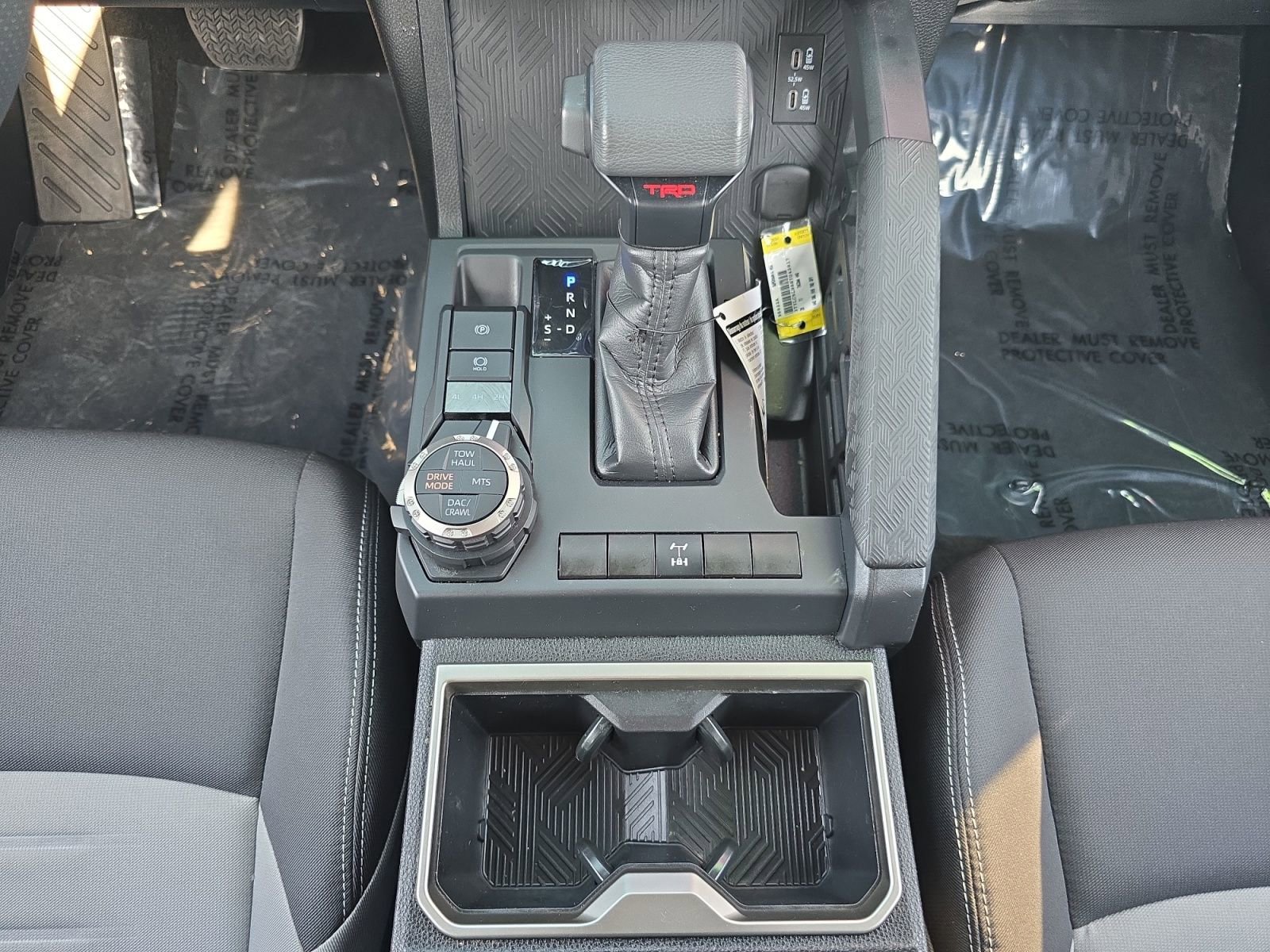 Certified 2025 Toyota Tacoma TRD Off-Road AWD/4WD image 17