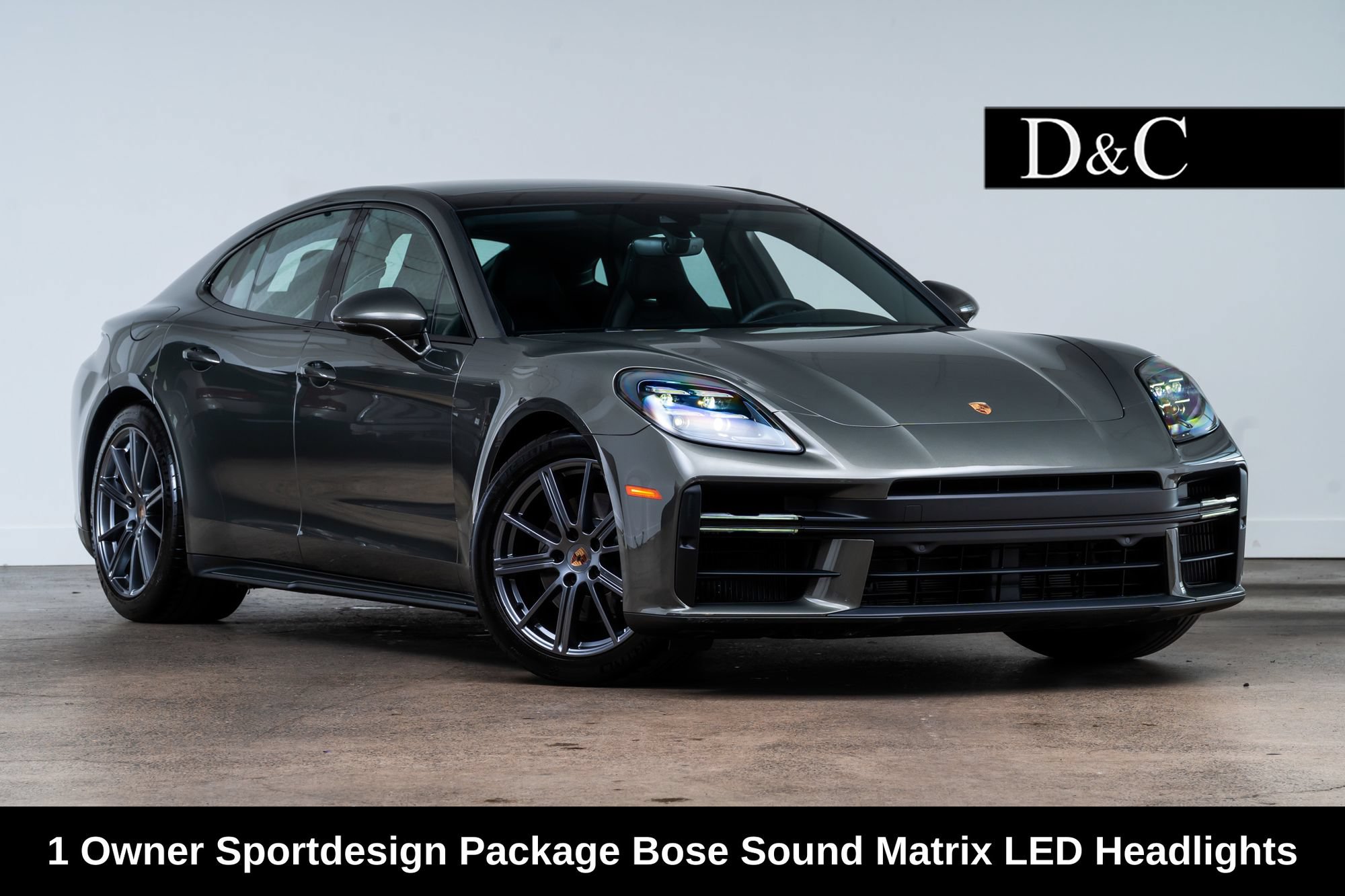 Used 2024 Porsche Panamera RWD image 1