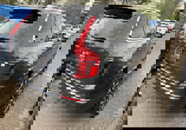 Used 2023 Volvo XC90 T8 Ultimate w/ Protection Package Premier image 6