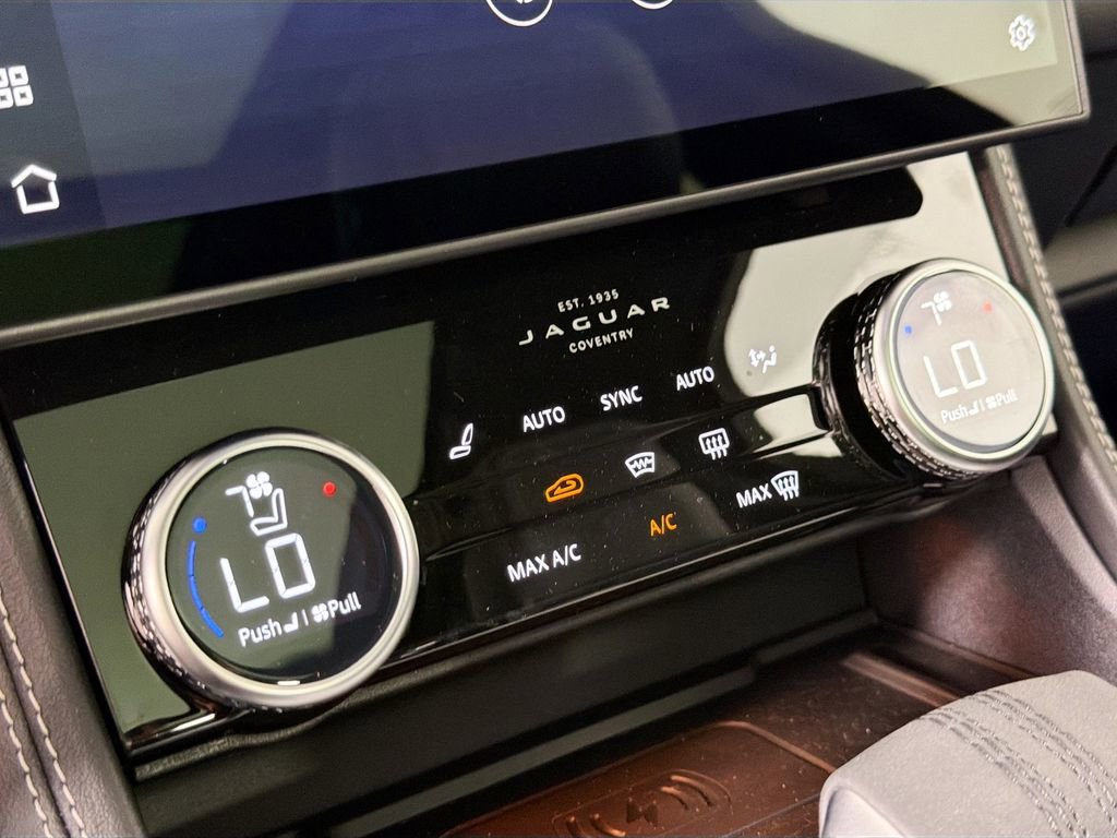 New 2026 Jaguar F-PACE R-Dynamic S AWD/4WD image 16
