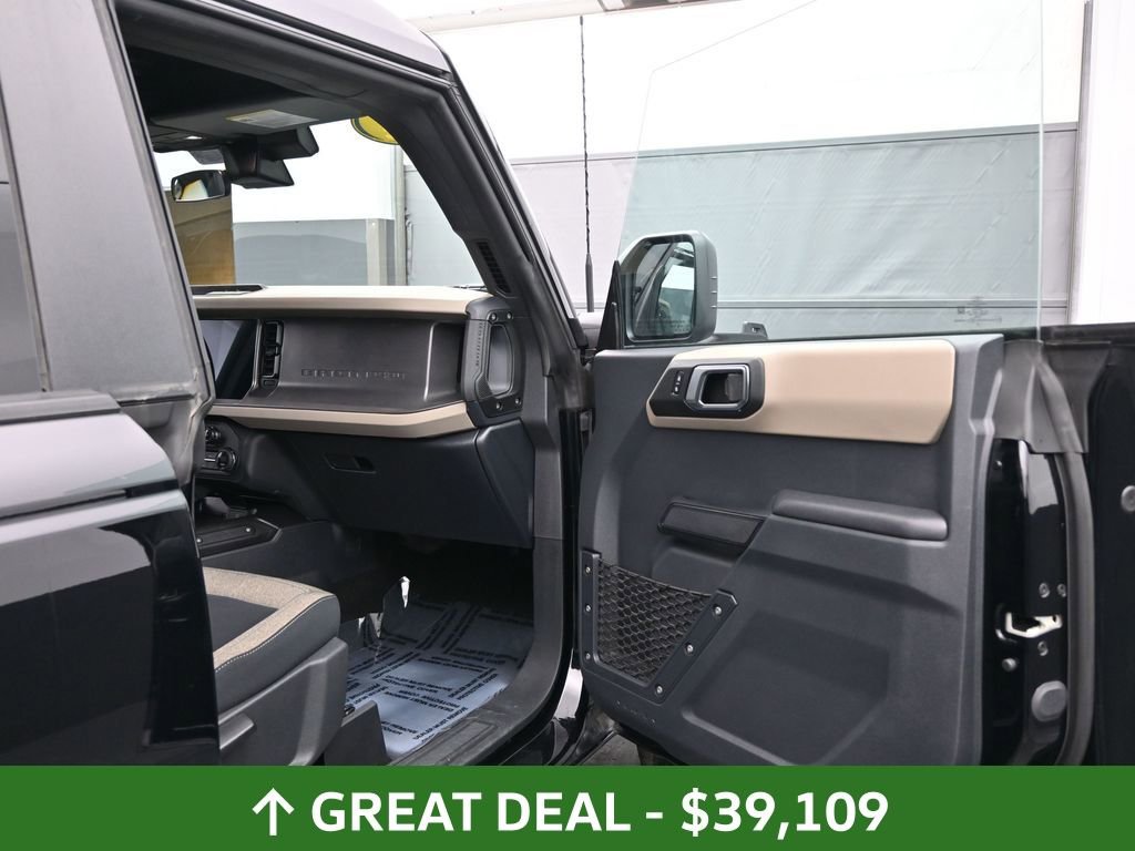 Used 2025 Ford Bronco Big Bend image 32