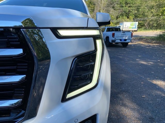 New 2026 GMC Yukon Elevation image 10