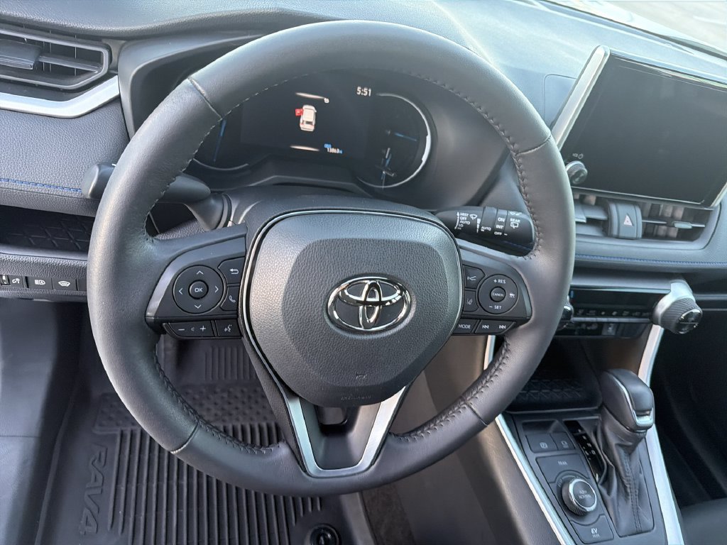 Certified 2024 Toyota RAV4 SE w/ Convenience Package AWD/4WD image 16
