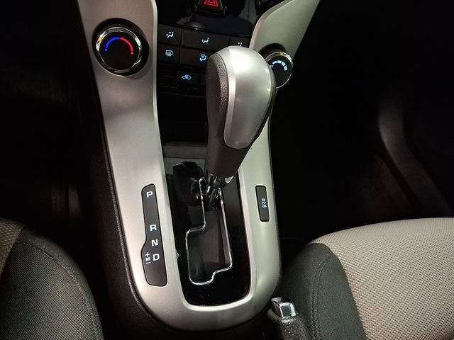 Used 2012 Chevrolet Cruze LS w/ Connectivity Package image 17