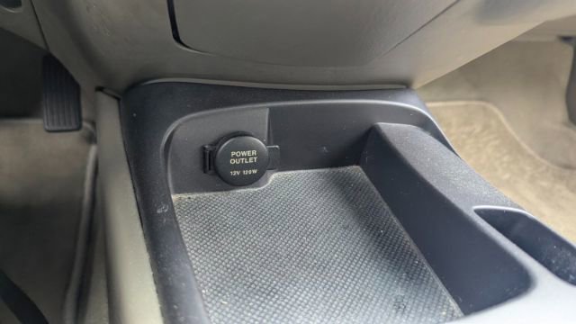 Used 2005 Hyundai Sonata GL FWD image 36