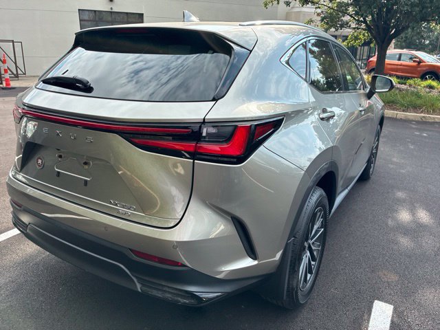 Used 2024 Lexus NX 350 AWD w/ Vision Package image 8