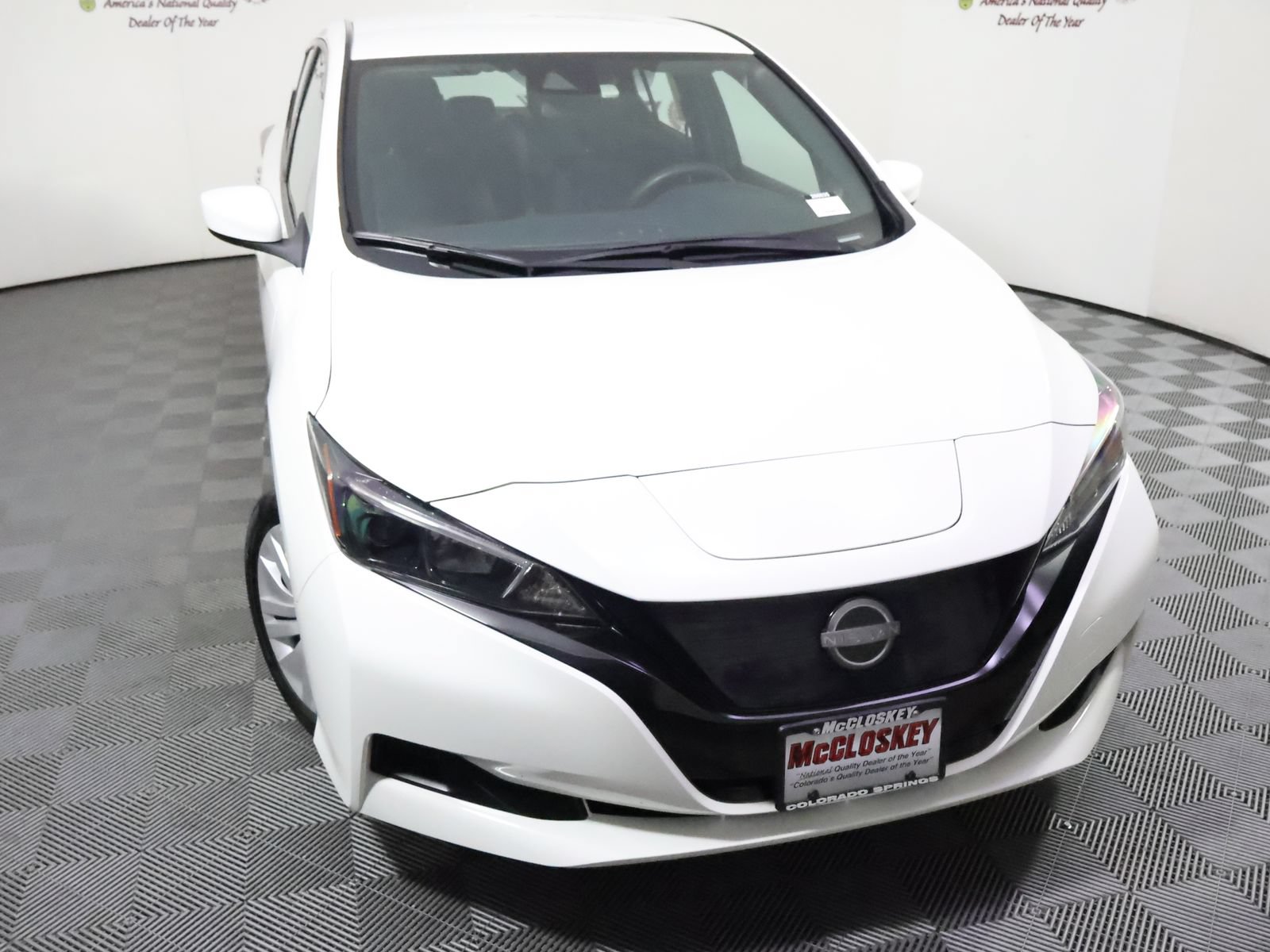 Used 2025 Nissan Leaf S FWD image 17