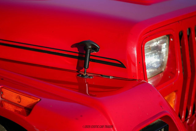 Used 1991 Jeep Wrangler Renegade image 91
