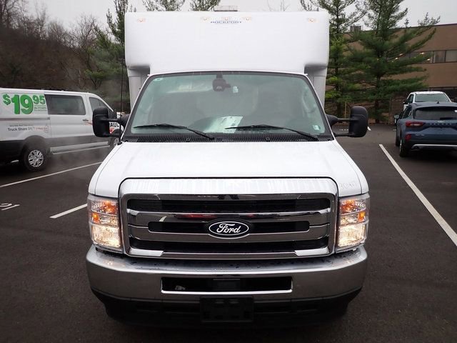 New 2026 Ford E-350 and Econoline 350 Super Duty w/ Power Equipment Group RWD image 12