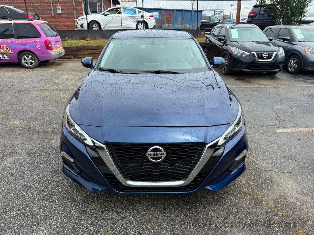 Used 2019 Nissan Altima 2.5 SR FWD image 2