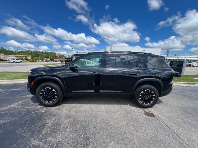 Used 2024 Chevrolet Traverse Z71 AWD/4WD image 9