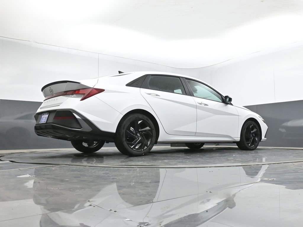 New 2026 Hyundai Elantra Sport FWD image 13