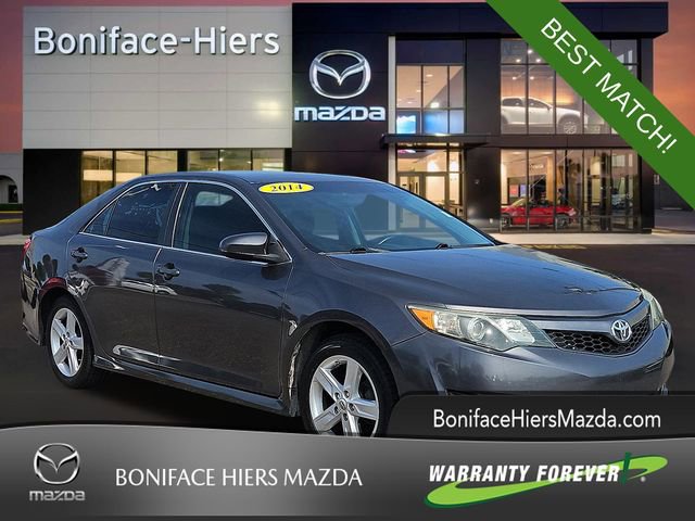 Used 2014 Toyota Camry SE FWD image 1