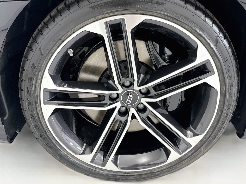 New 2026 Audi A8 L 3.0T AWD/4WD image 29