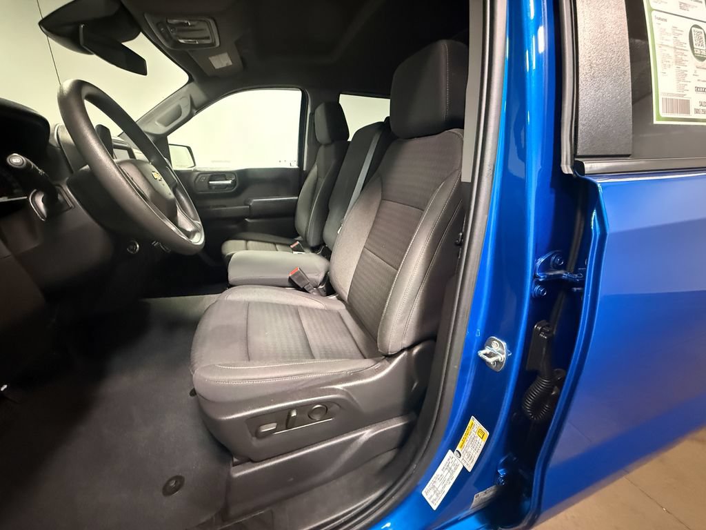 Used 2023 Chevrolet Silverado 1500 Custom w/ LPO, Dark Essentials Package AWD/4WD image 13