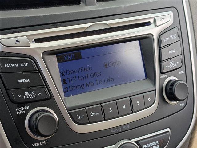 Used 2014 Hyundai Accent GLS image 12