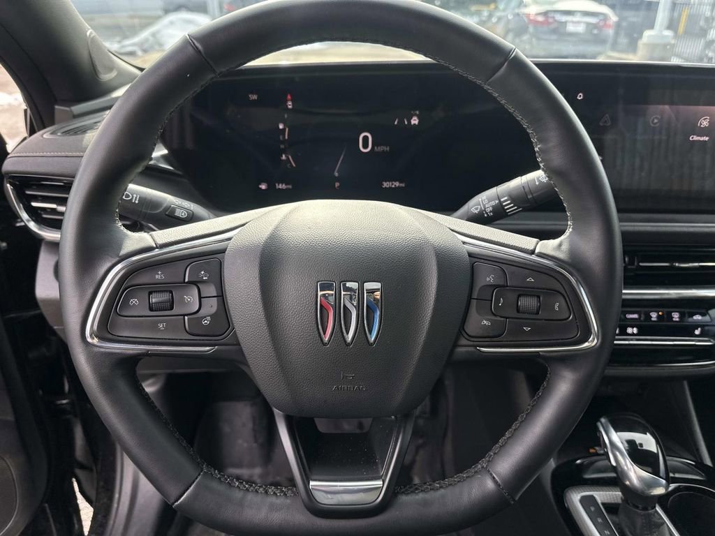 Used 2024 Buick Envista Avenir image 18