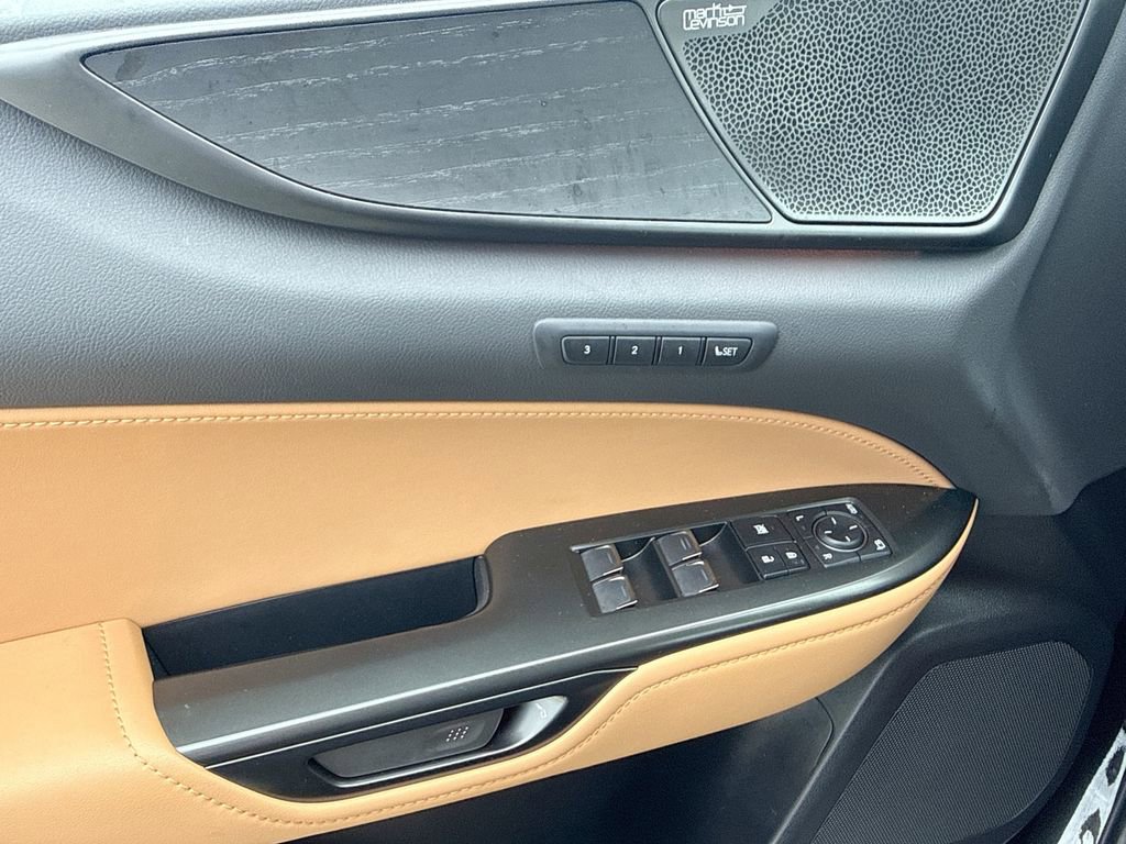 Used 2025 Lexus NX 350h AWD w/ Cold Area Package image 29