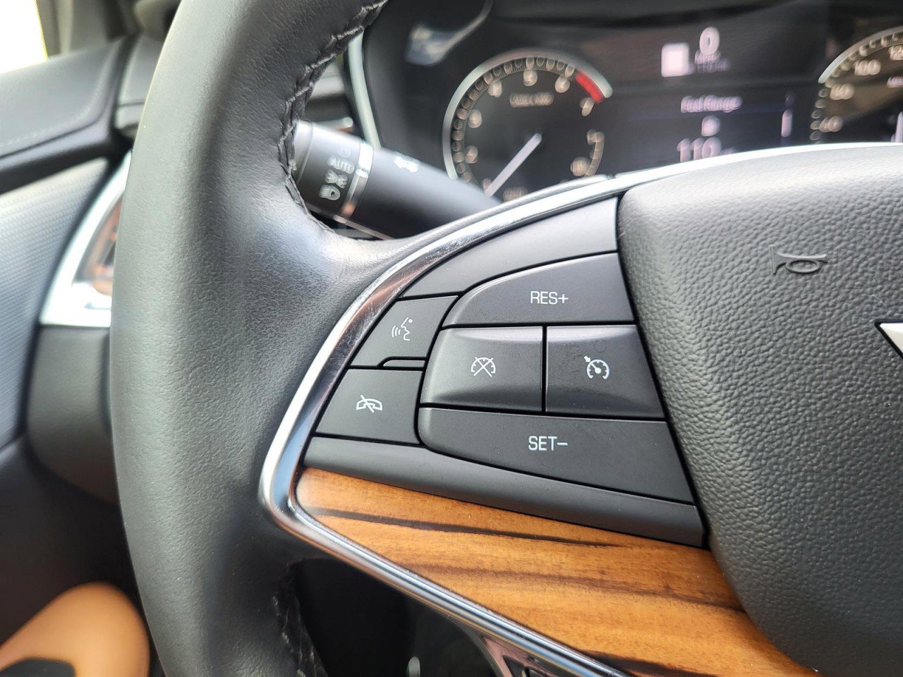 Used 2023 Cadillac XT5 Premium Luxury image 21