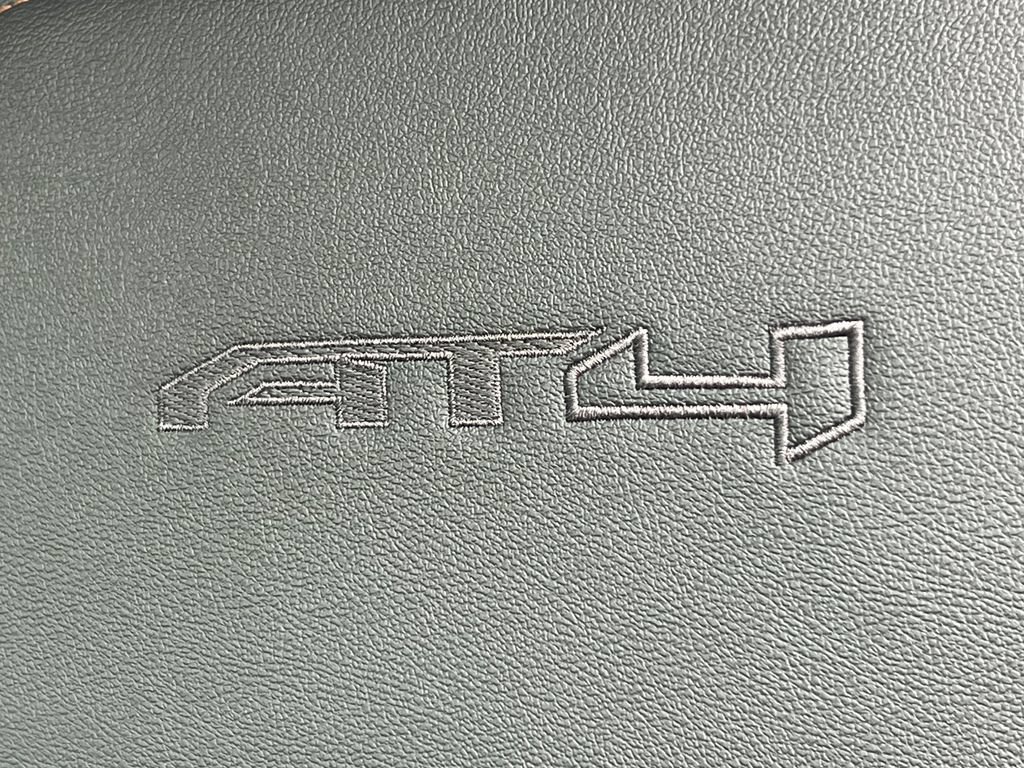 Used 2022 GMC Sierra 1500 AT4 w/ AT4 Preferred Package AWD/4WD image 21