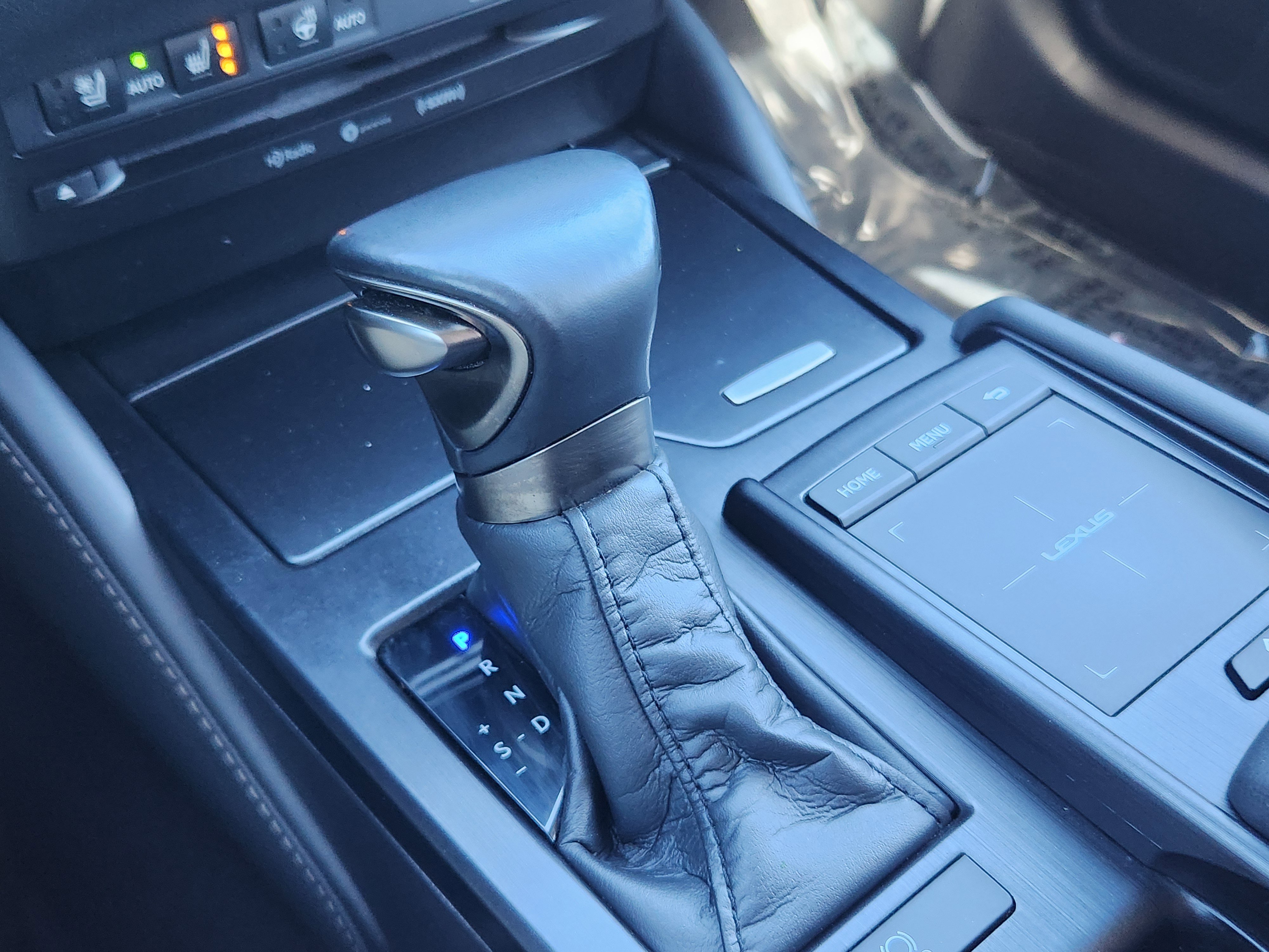 Used 2022 Lexus ES 250 w/ Premium Package image 11