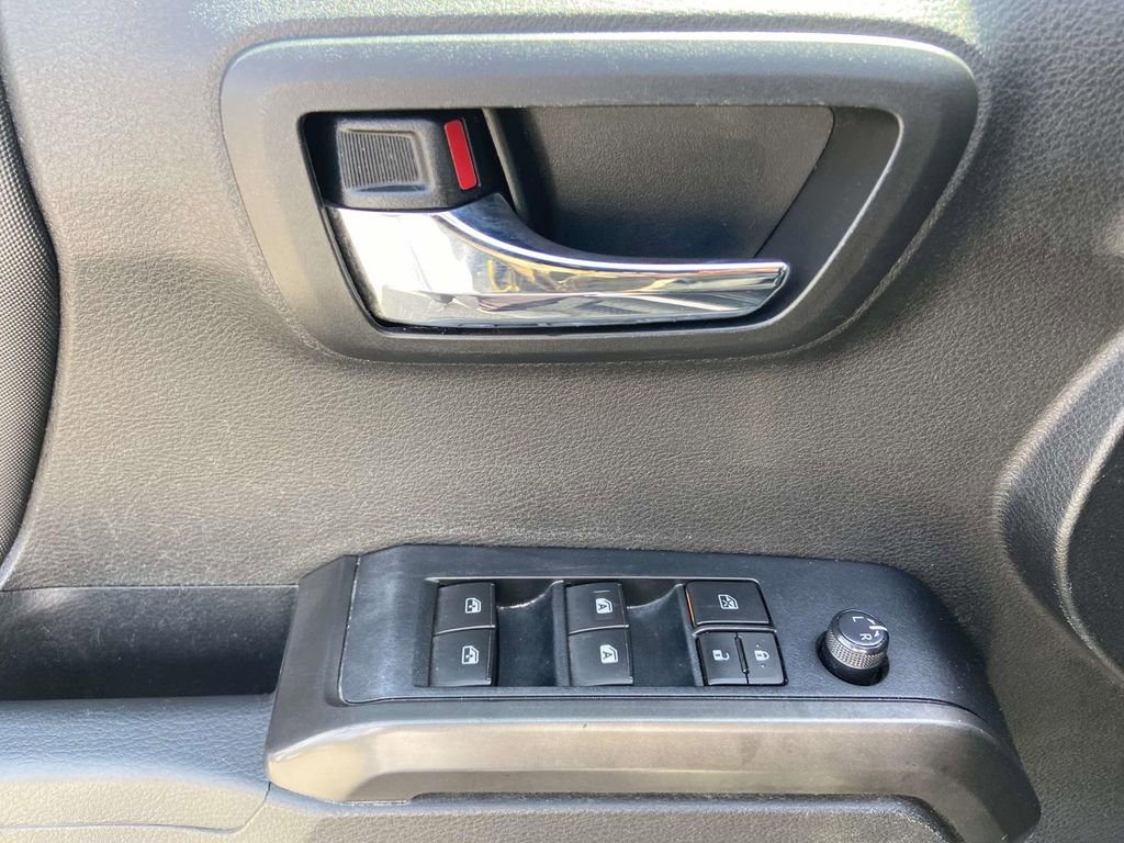 Used 2022 Toyota Tacoma TRD Pro image 15