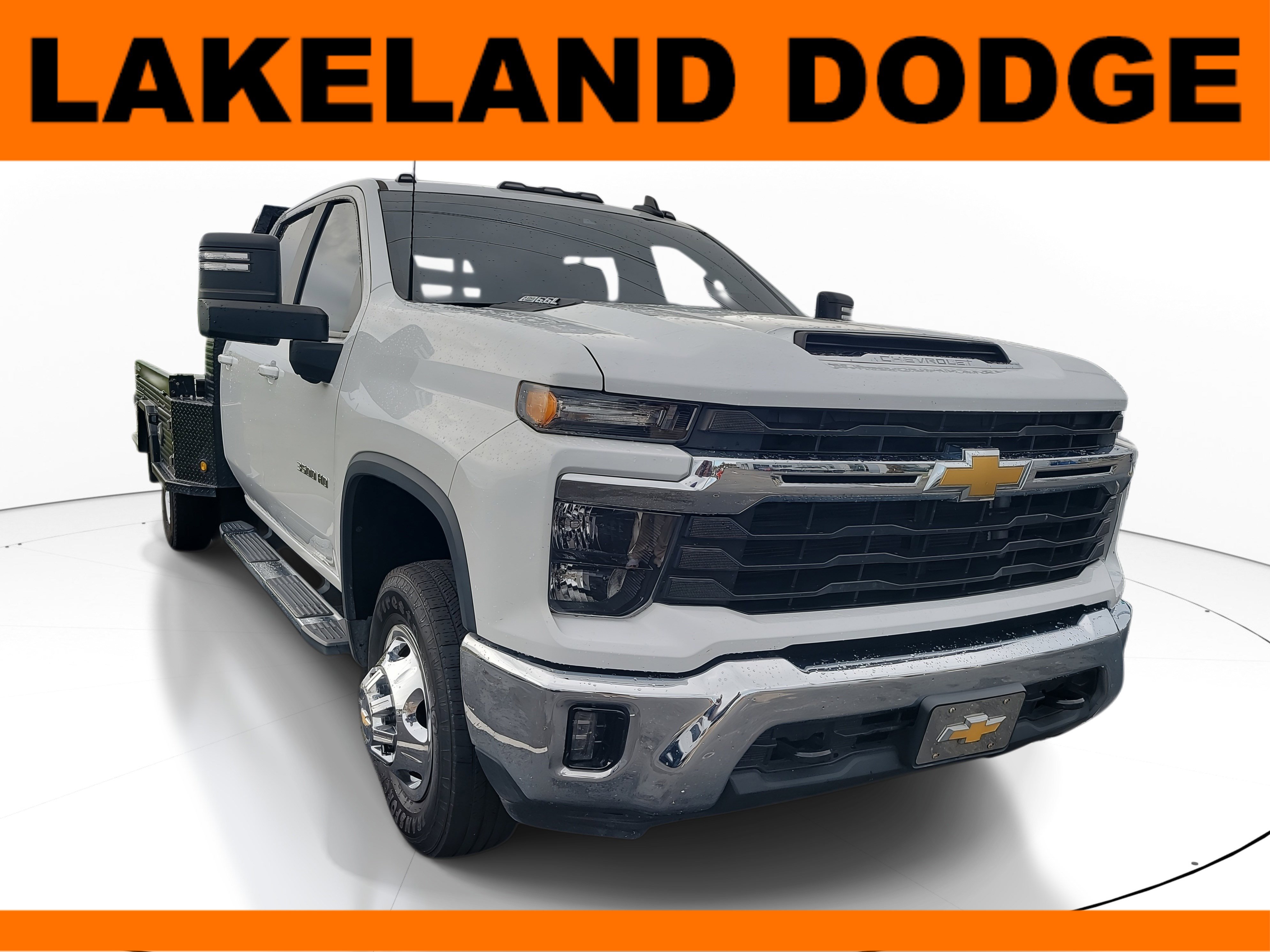 Used 2024 Chevrolet Silverado 3500 LT w/ Convenience Package video 1