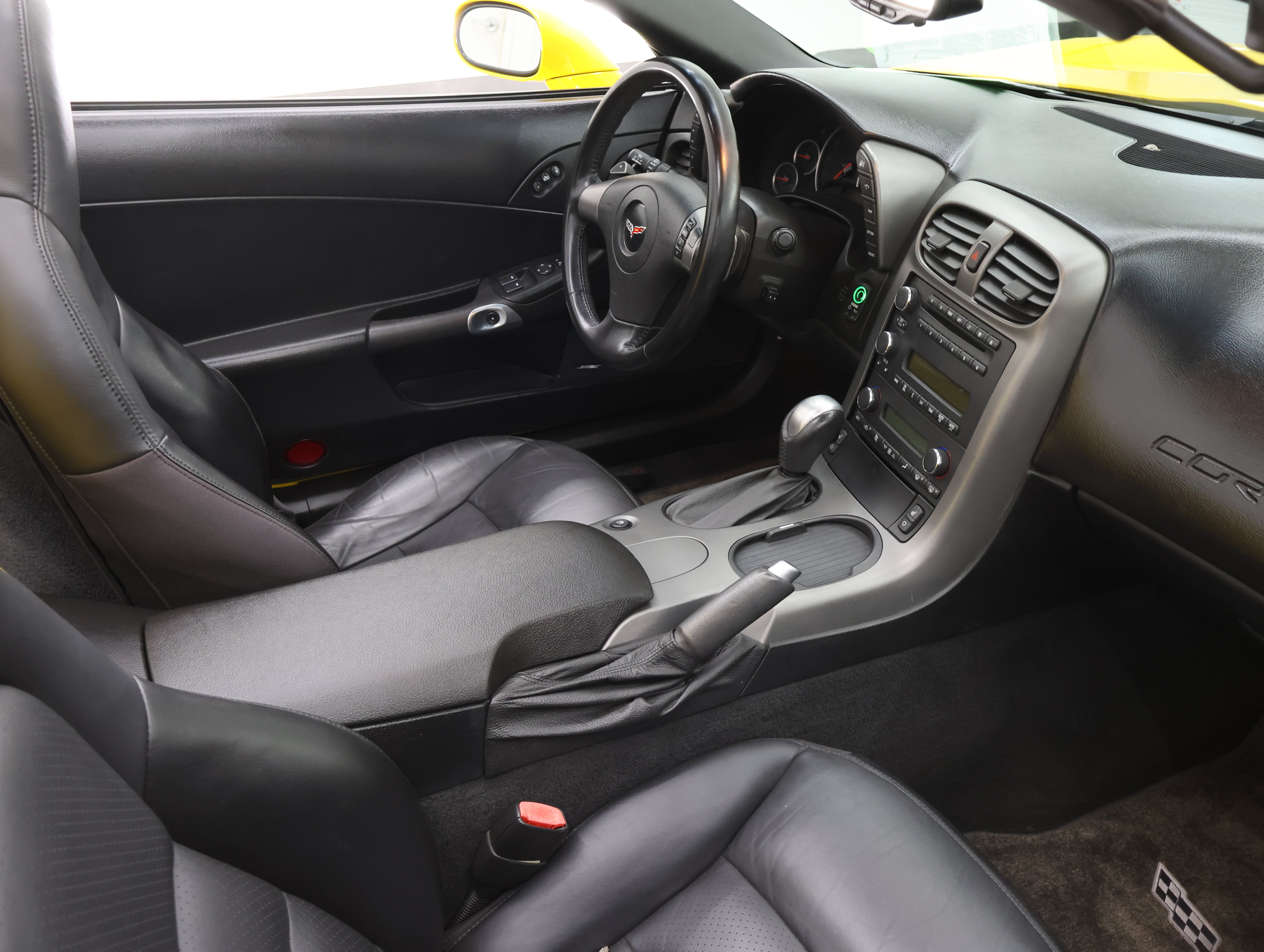 Used 2007 Chevrolet Corvette Coupe w/ Preferred Equipment Group RWD image 45